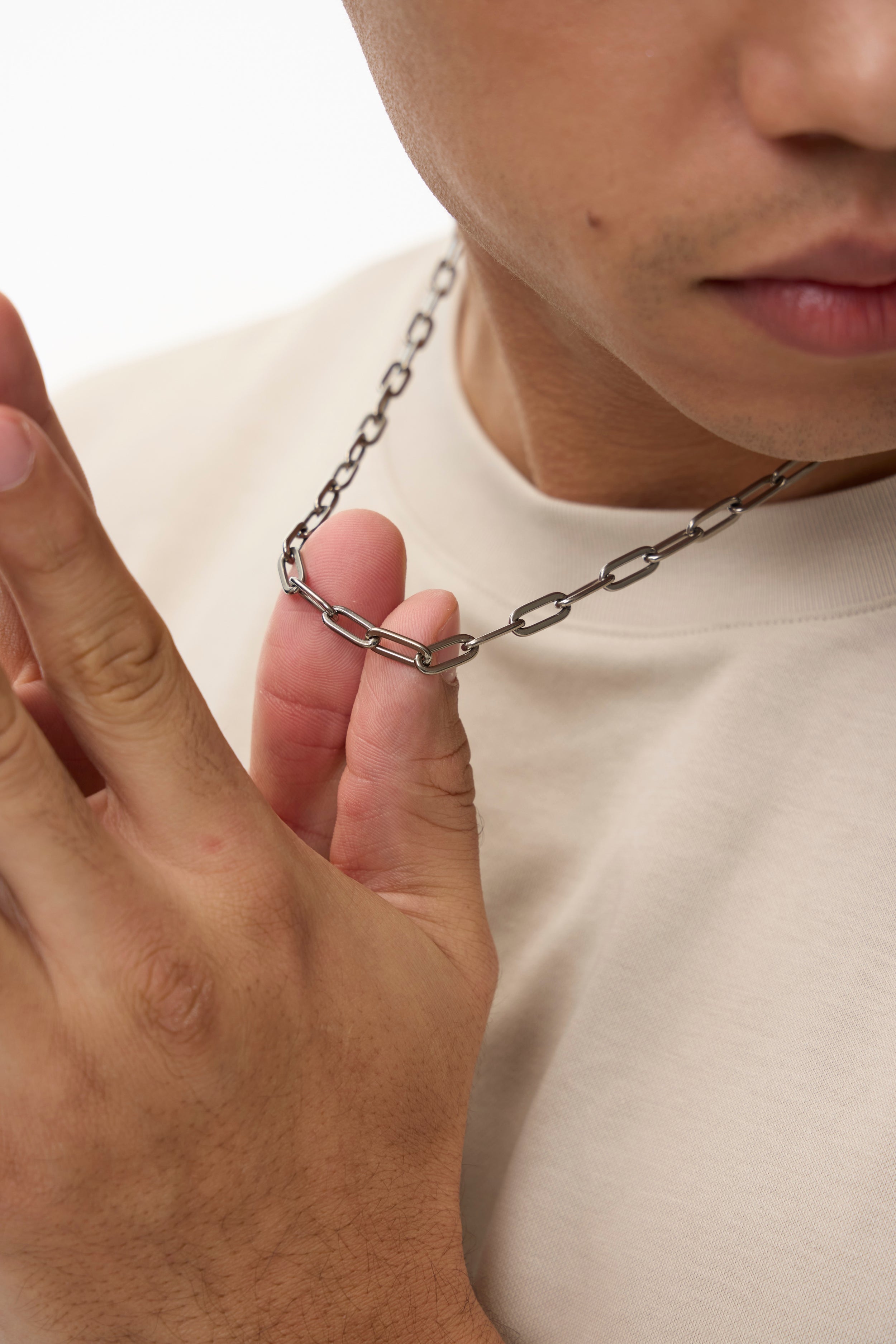 N2/ Modern Grid Necklace